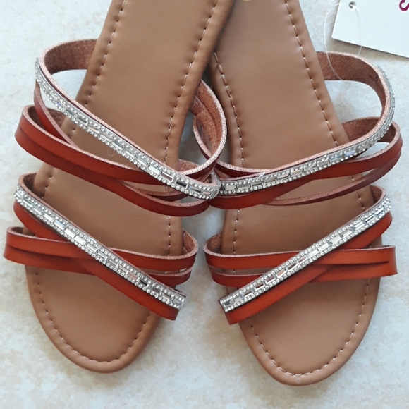 2x*Host Pick*SO fancy slip on sandals - Picture 2 of 5
